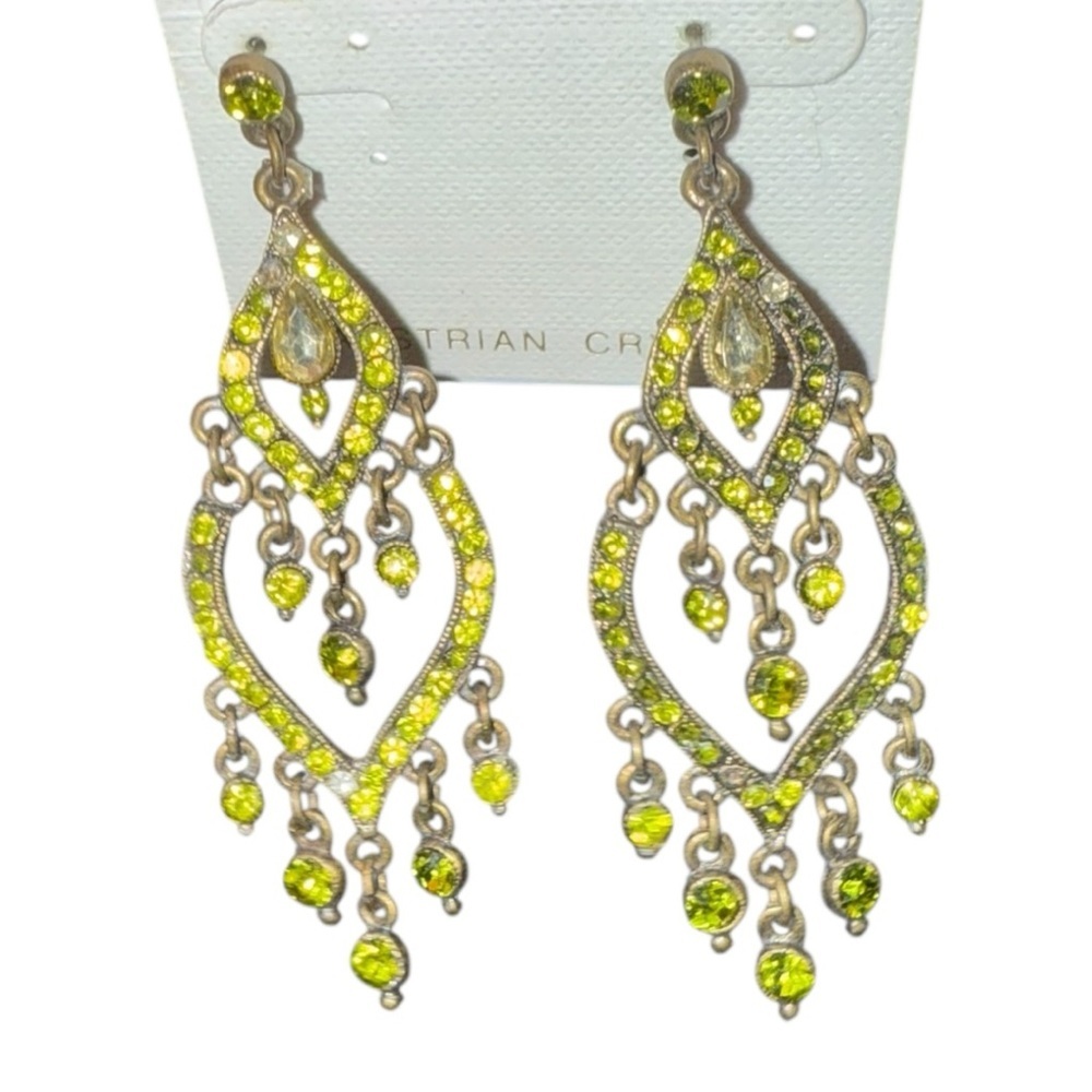 Beethoven Originals Vintage Green Chandelier Earrings Austrian Crystals - Picture 3 of 3